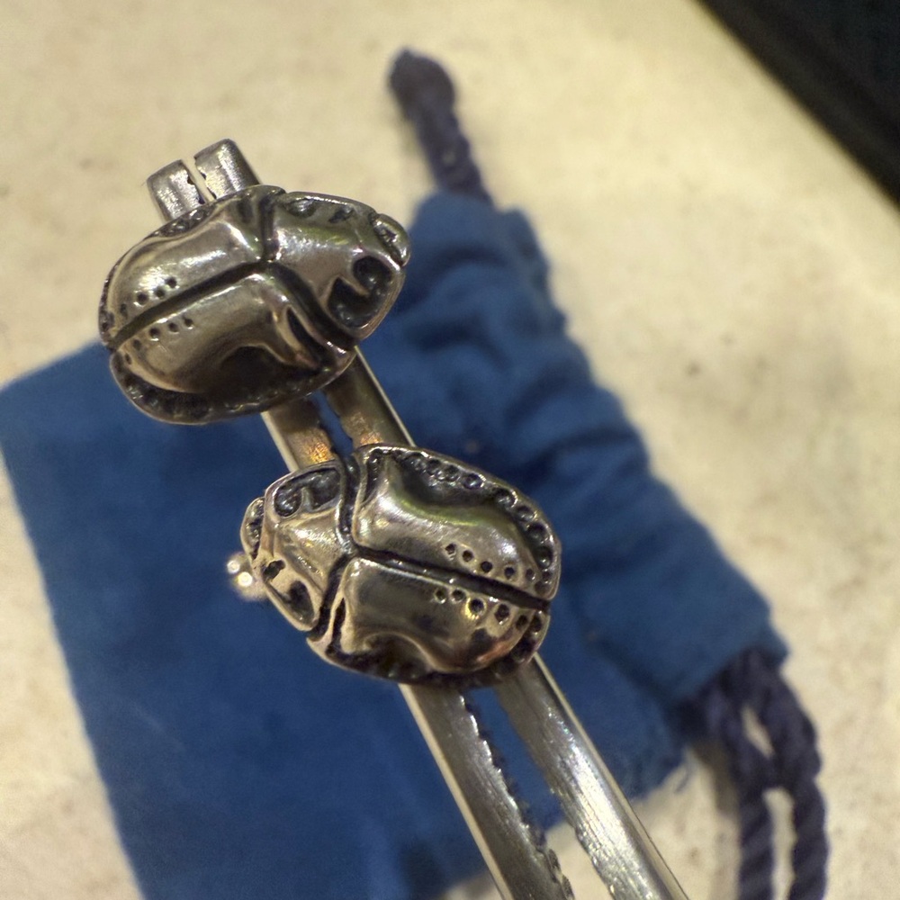 Mignon Faget very rare, retired sterling silver scarab earrings - Picture 10 of 10